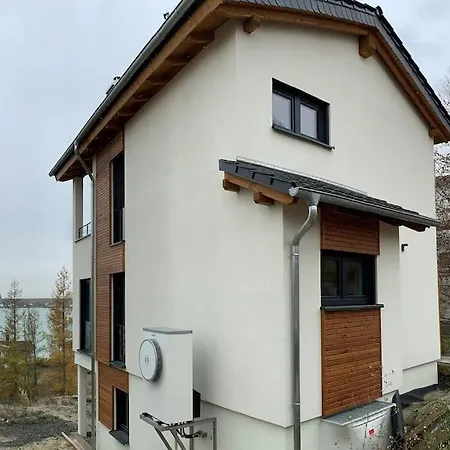 Casa Ida Am Hainer بيت للعطل *